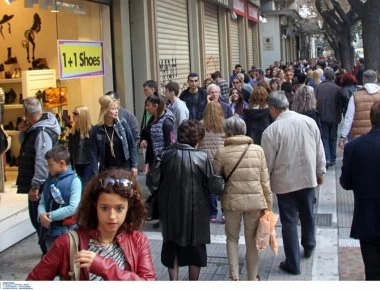 Κλειστά τα καταστήματα στη Θεσσαλονίκη την ημέρα του Αγίου Πνεύματος